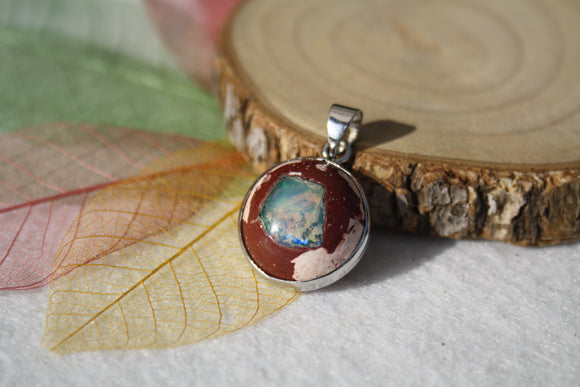 Pendentif en OPALE