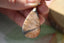 Pendentif en andalousite