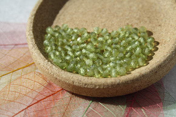 PERIDOT facettes de 4 mm